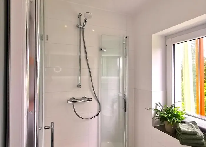 Waldblick Semesterbostad Güntersberge